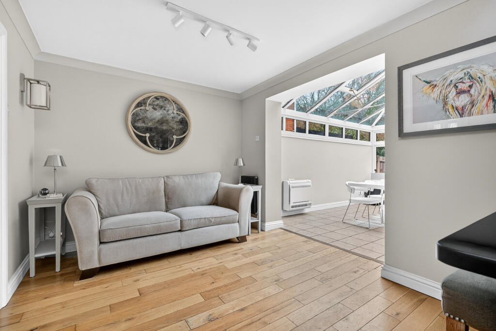 Foxglove Close, Winkfield Row, RG42 photo 4