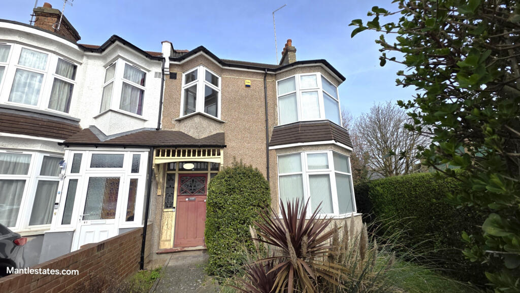 Main image of property: Woodhouse Road, North Finchley N12