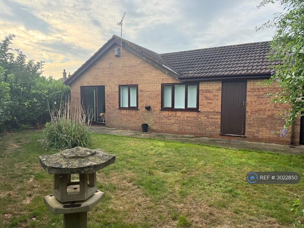 House in Lincoln - View 4