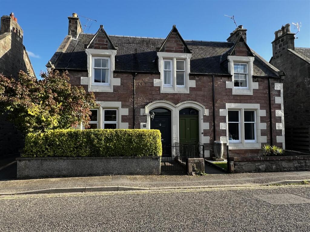 Main image of property: 33 Union Road, Inverness