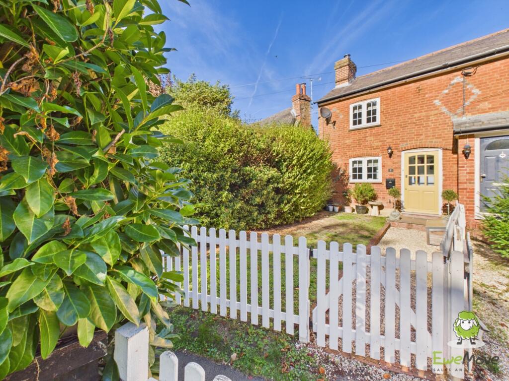 Bramley Road Sherfield-on-Loddon, Sherfield-on-Loddon, Hook, Hampshire, RG27 photo 4
