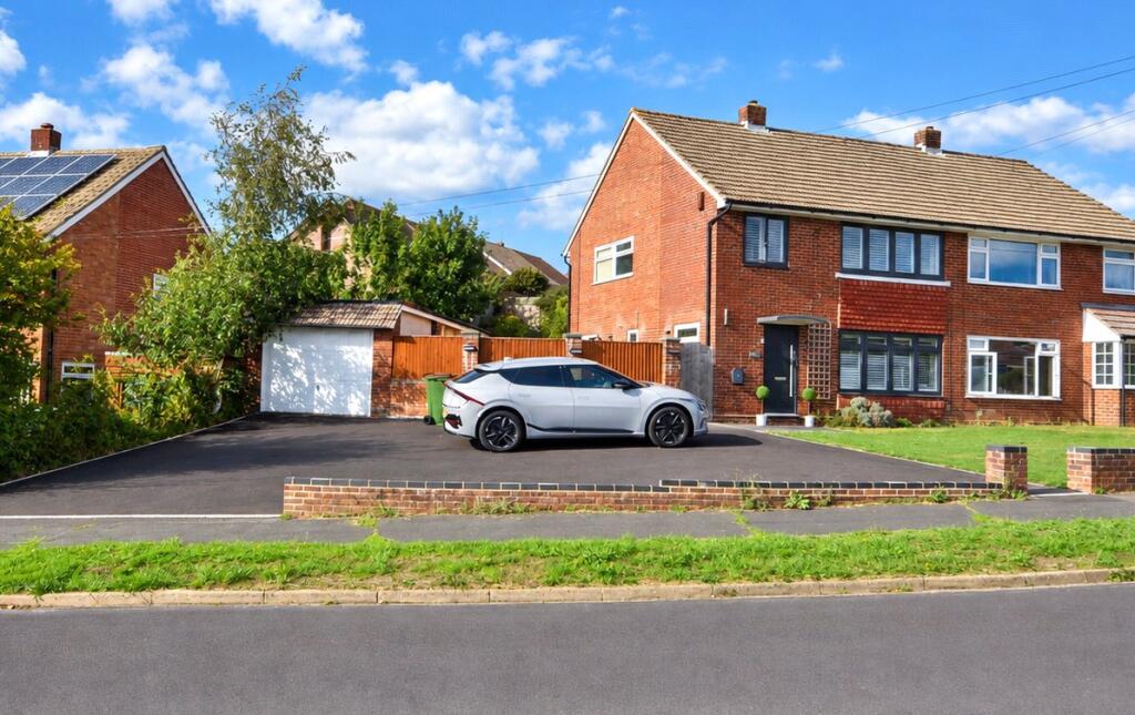 Main image of property: Crawford Drive, Fareham, Hampshire, PO16