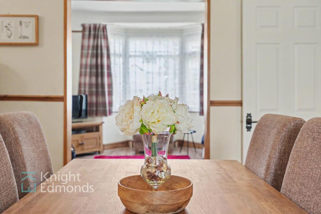 House in Maidstone, Bearsted - More