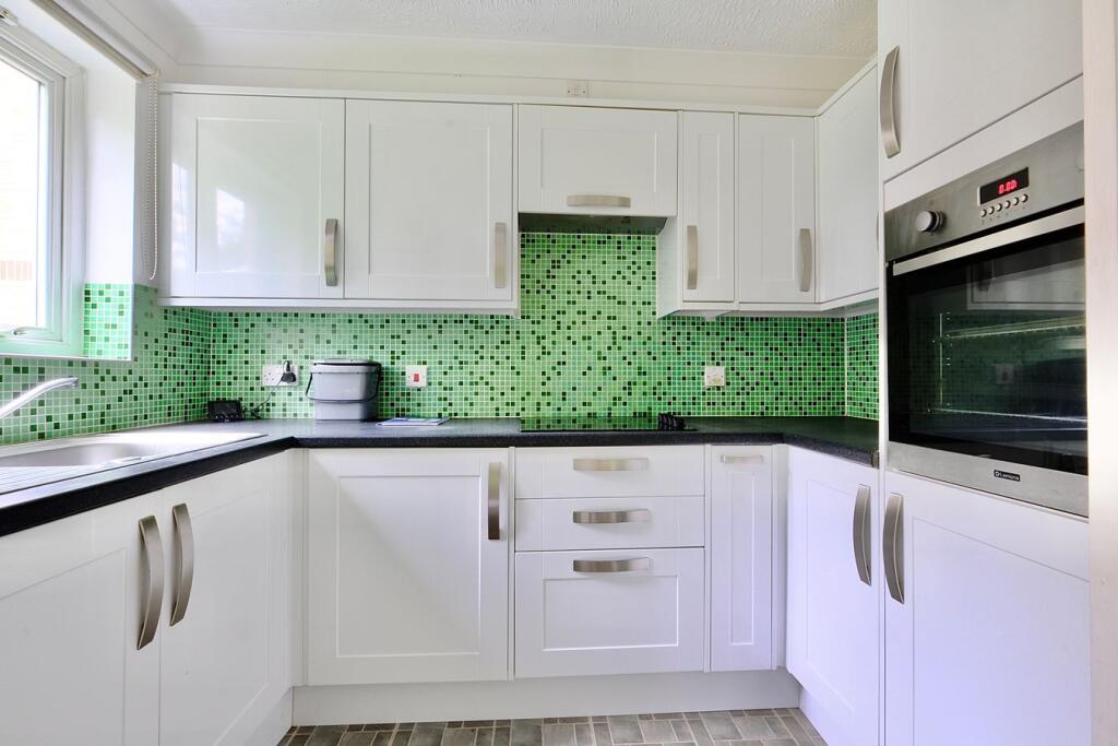 Apartment in Huntingdonshire, Huntingdon - View 5