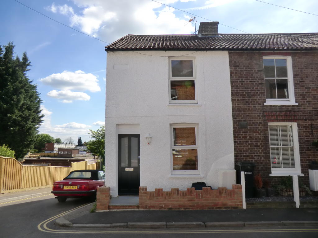 Main image of property: Bedford Road, St. Albans, AL1 3BH