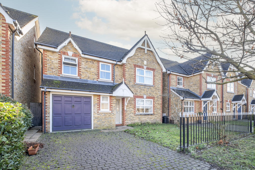 Main image of property: Victoria Mews, London, SW18