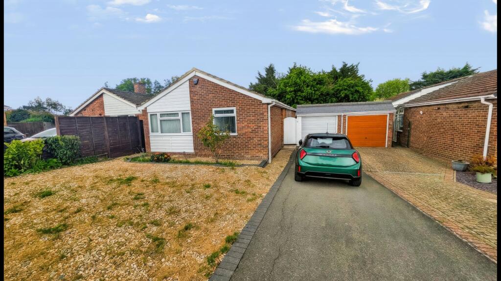 Main image of property: Manor Park Close, Hailsham, BN27