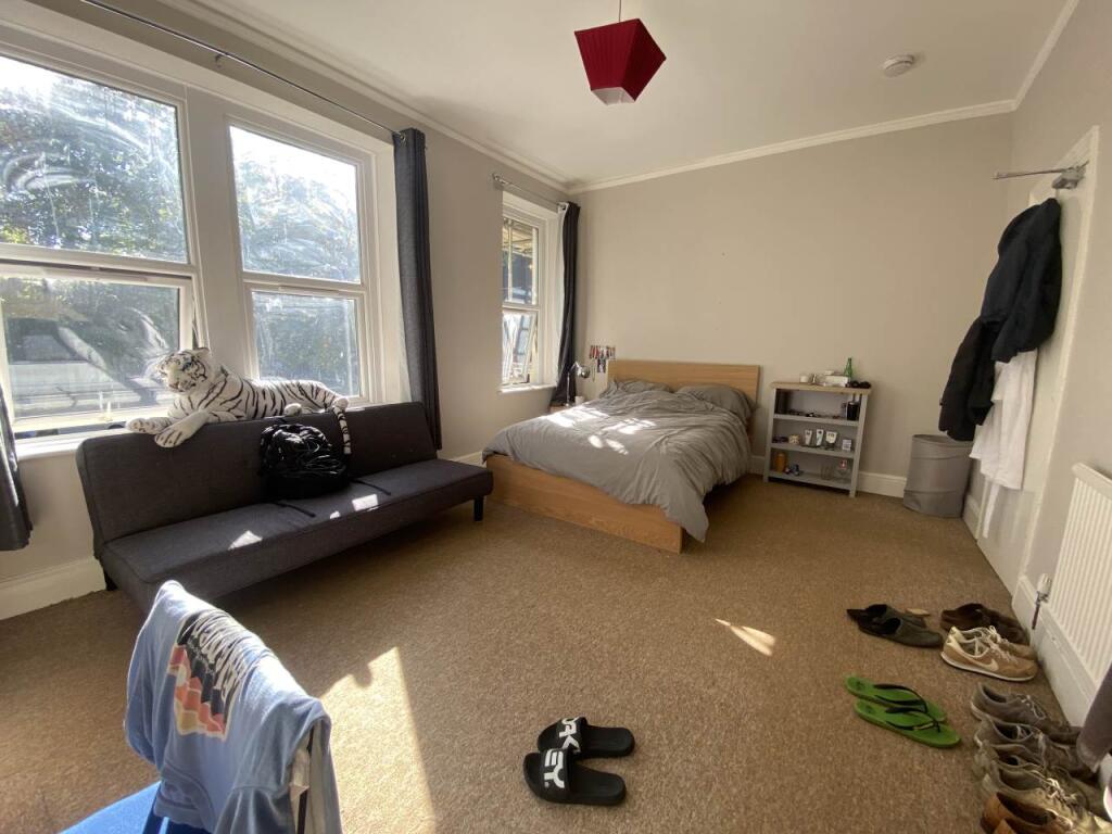 House in Cardiff - View 5