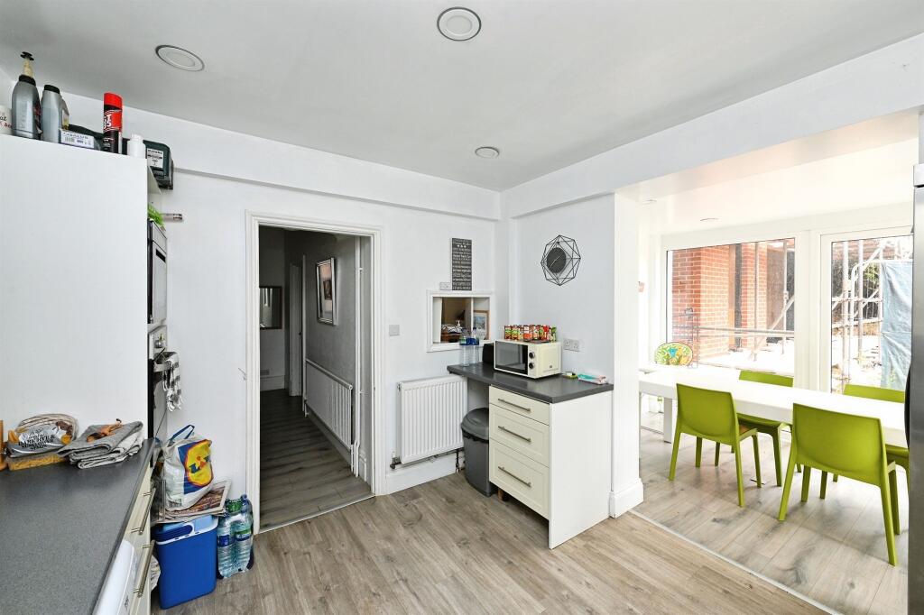 House in Peterborough - View 5