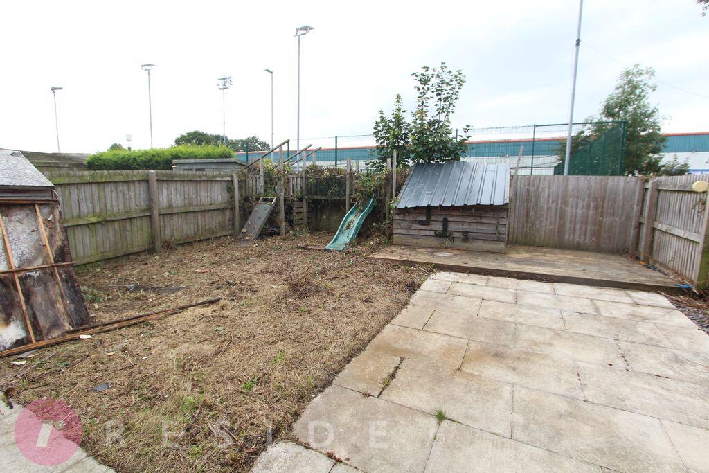 House in Oldham - View 4
