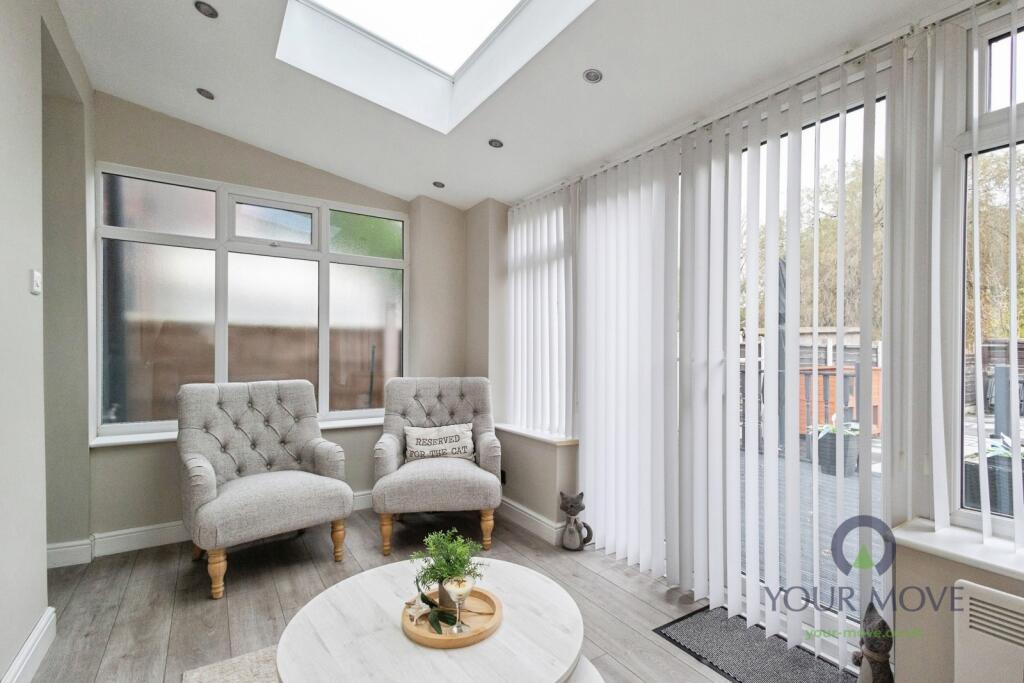 House in Oldham - View 4