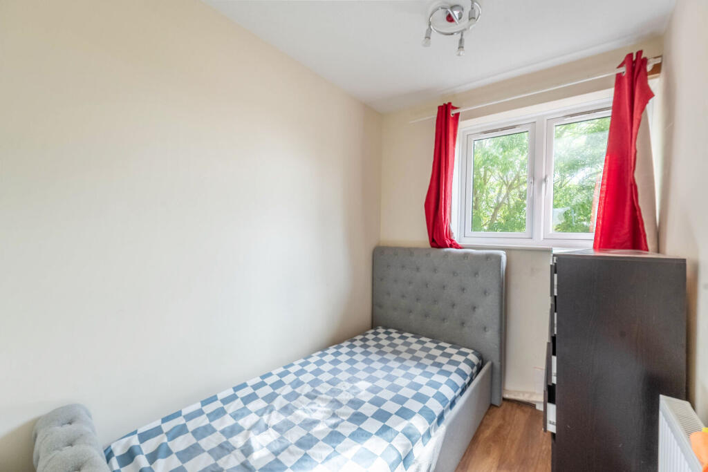 House in London - View 4