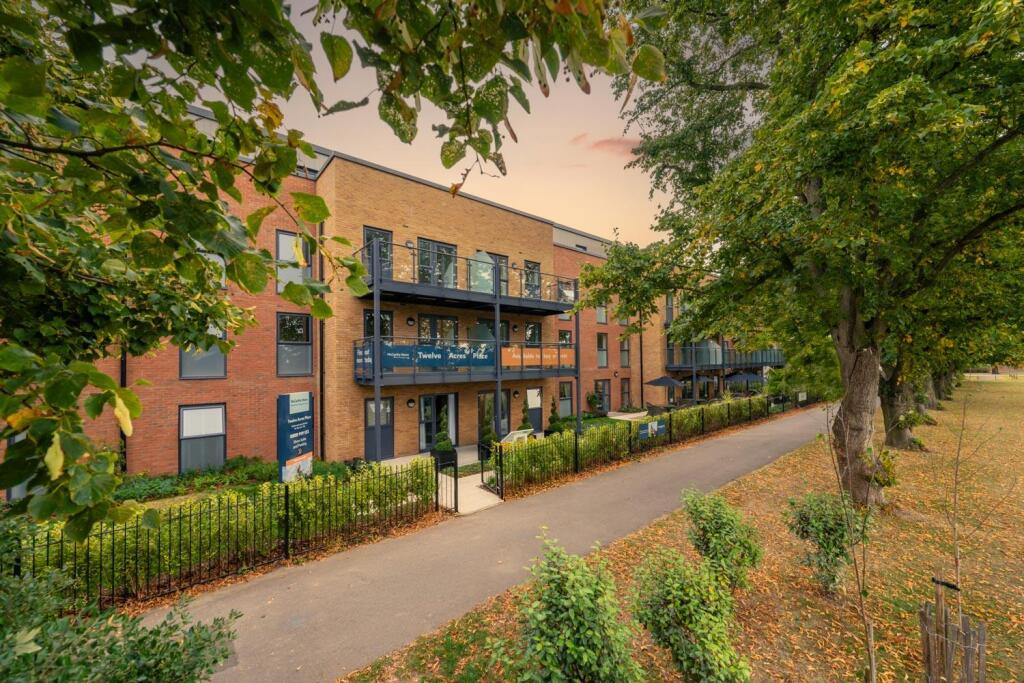 Apartment 34, Twelve Acres Place photo 3