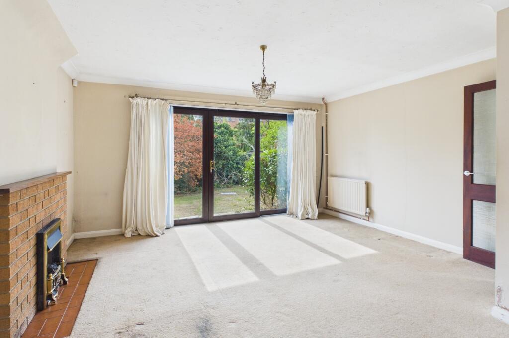 House in Cambridge, Trumpington - View 2