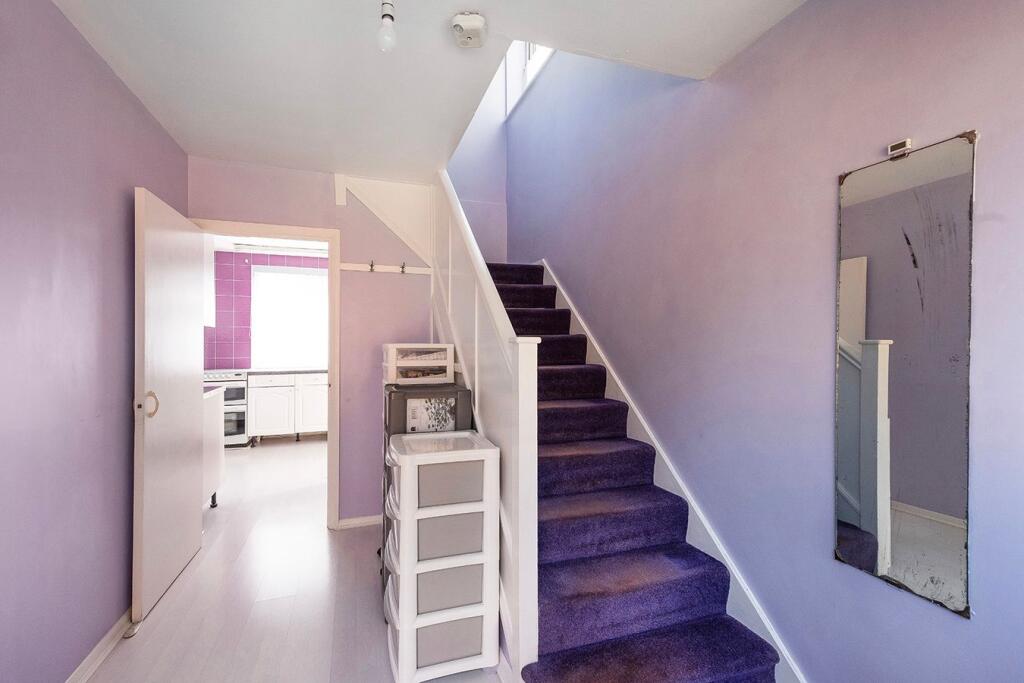 House in London - View 4