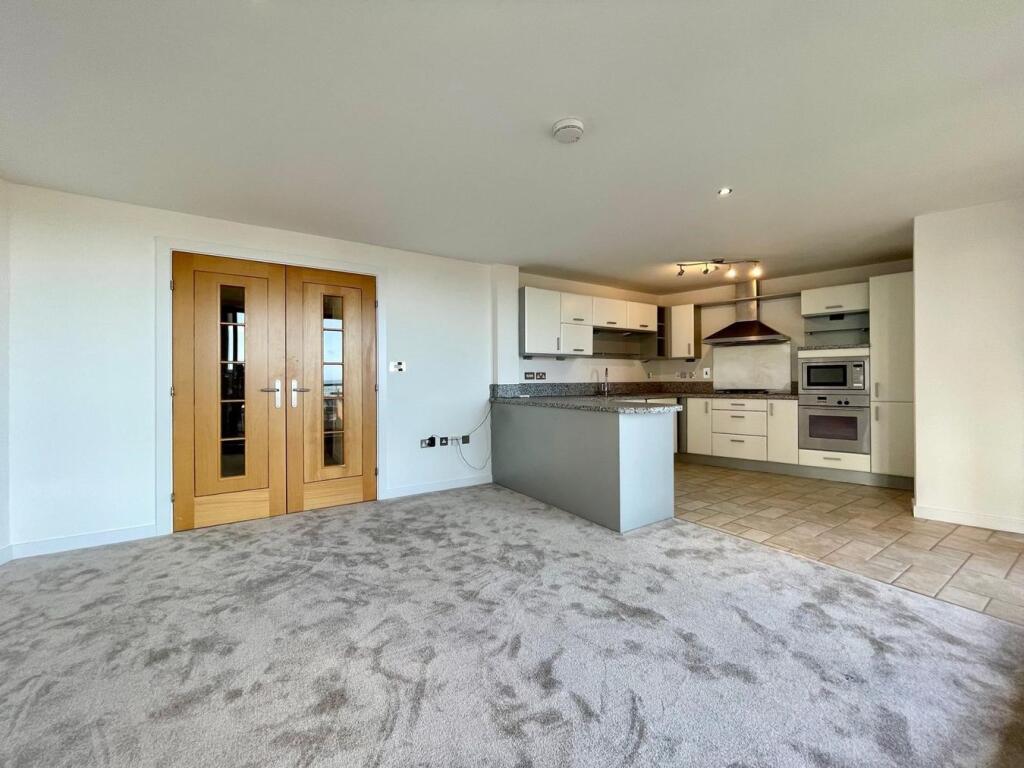 Apartment in Bournemouth - More