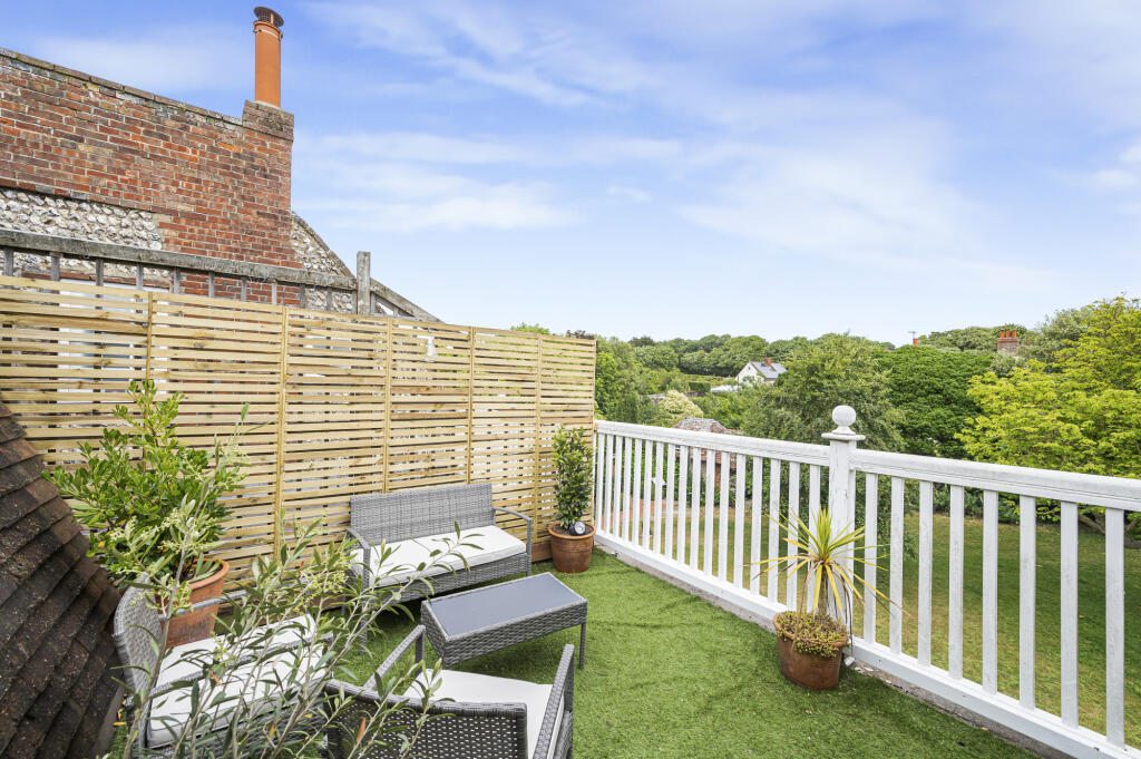 The Green, Rottingdean, Brighton, East Sussex, BN2 photo 4