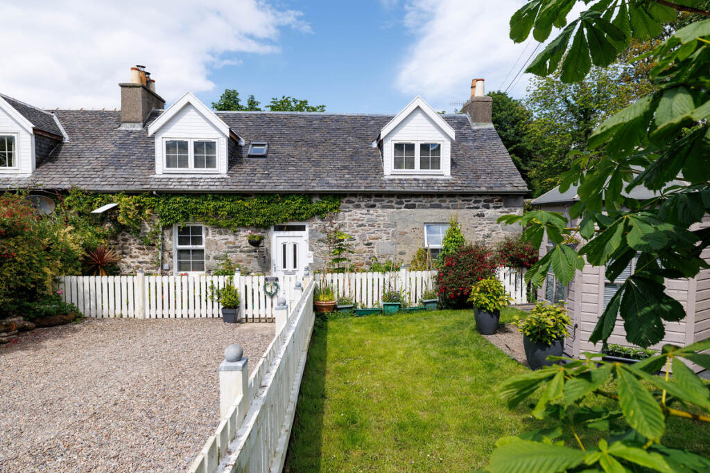 Main image of property: Bridge House, Tayinloan, Tarbert, PA29 6XG