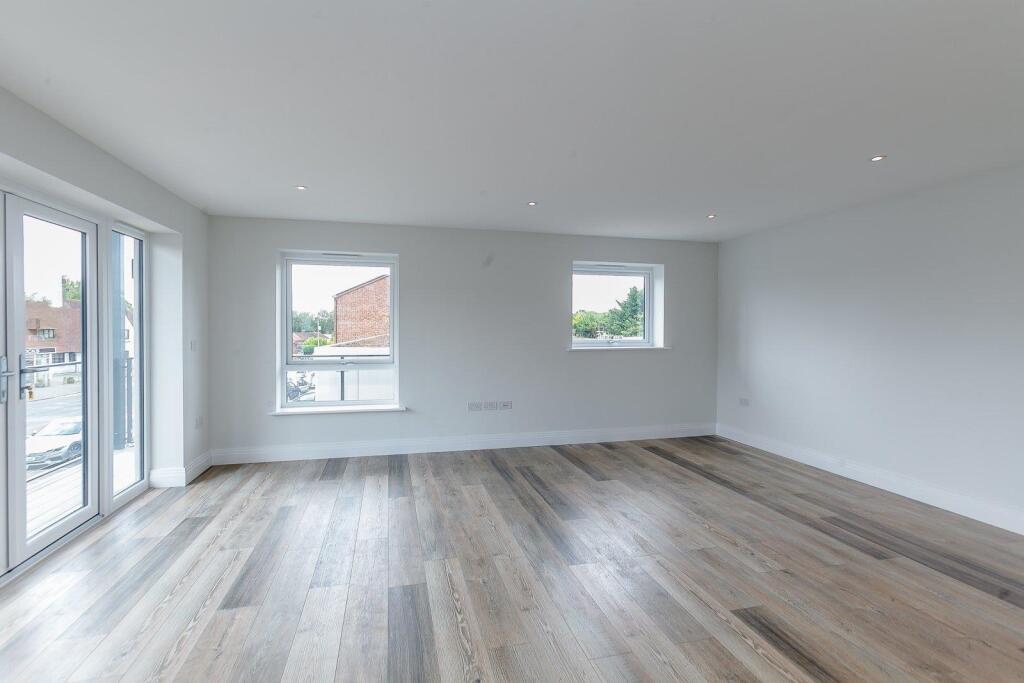 Apartment in Latimer, Little Chalfont - More
