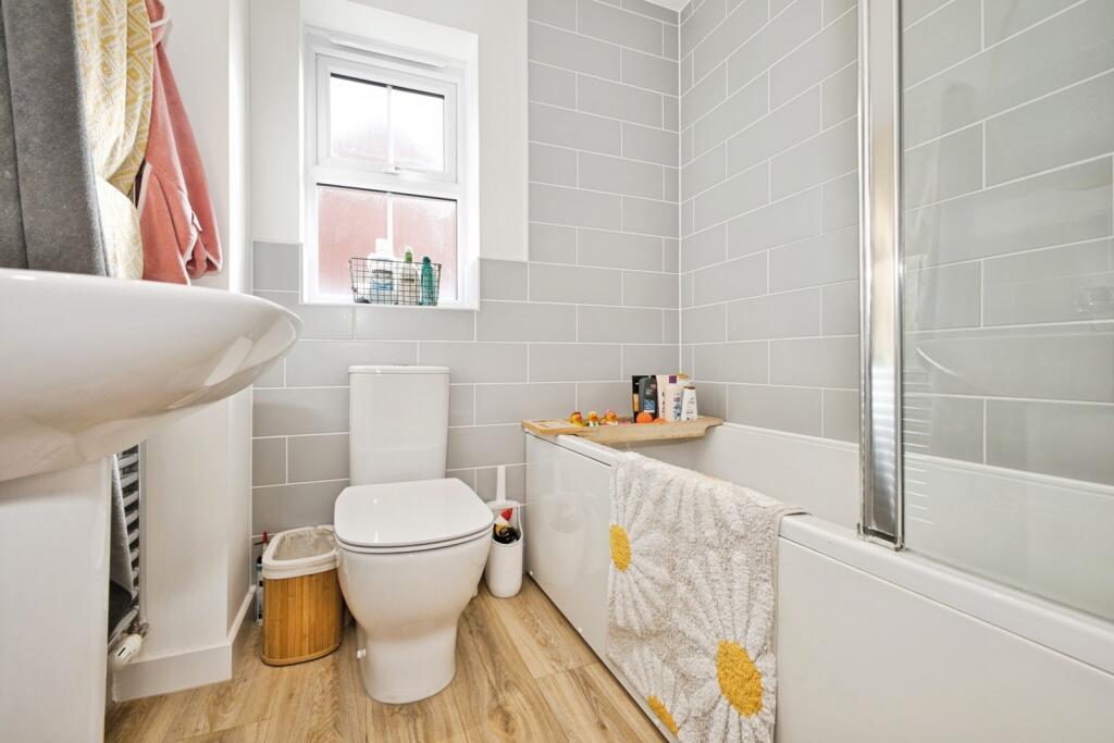 Feltham Close, Wells, Somerset, BA5 photo 3