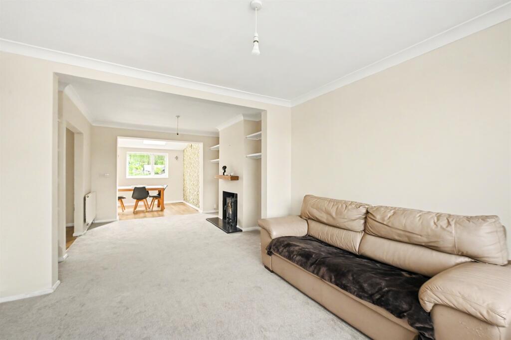 Stanhope Close, Wendover, Aylesbury photo 3