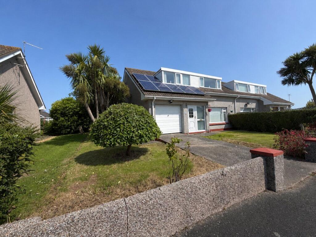 Main image of property: Green Close, Steynton, Milford Haven, Pembrokeshire, SA73