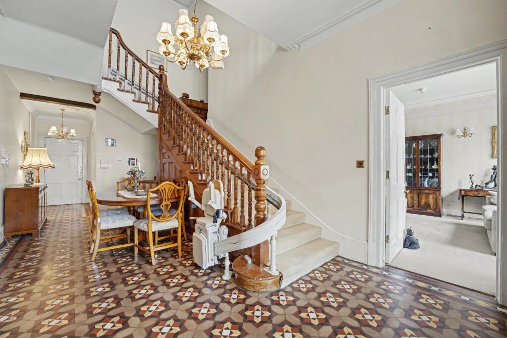 House in Stevenage - View 2