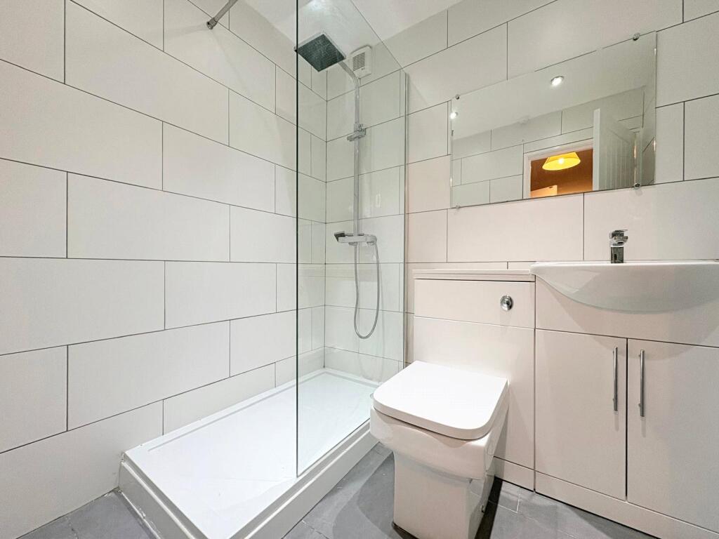 Apartment in Liverpool - View 5