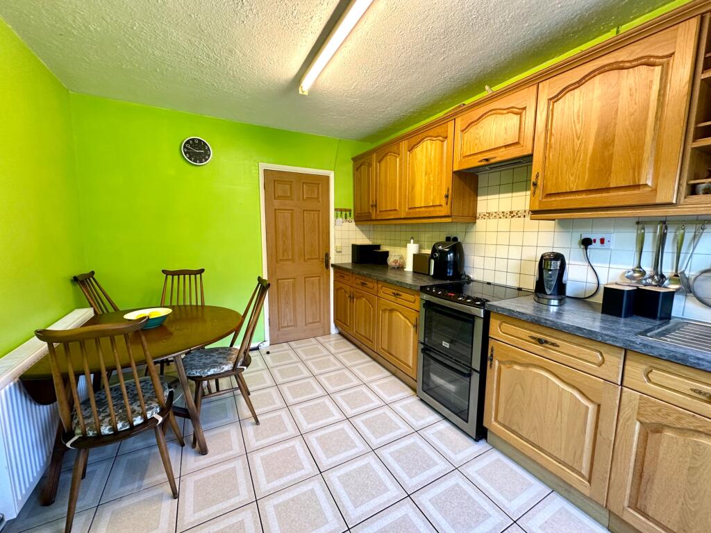 House in Wolverhampton, Ashmore Park - More