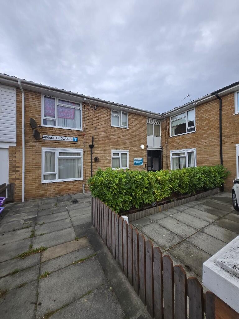 Main image of property: Broomhill Close, Liverpool, Merseyside, L27