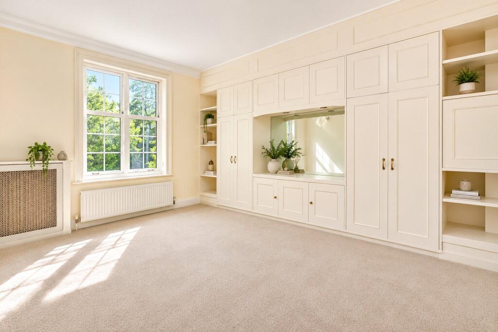 Apartment in London - View 2
