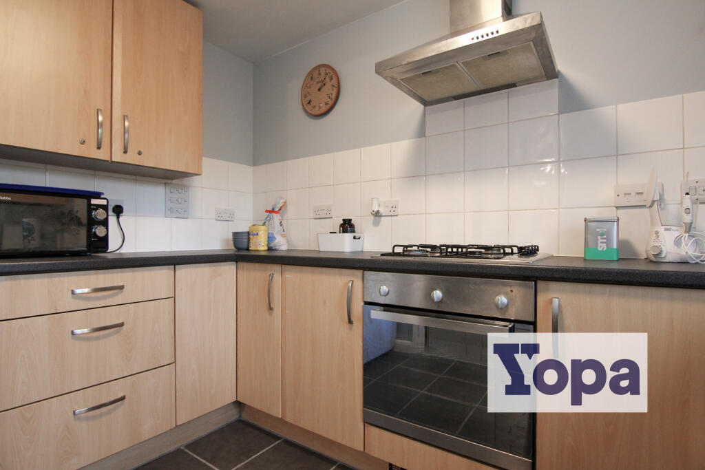 Apartment in Southampton, Thornhill Park - View 5