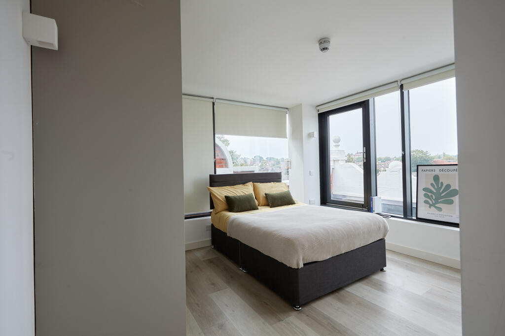 Main image of property: Antigallican Hotel, Woolwich Road, Greenwich