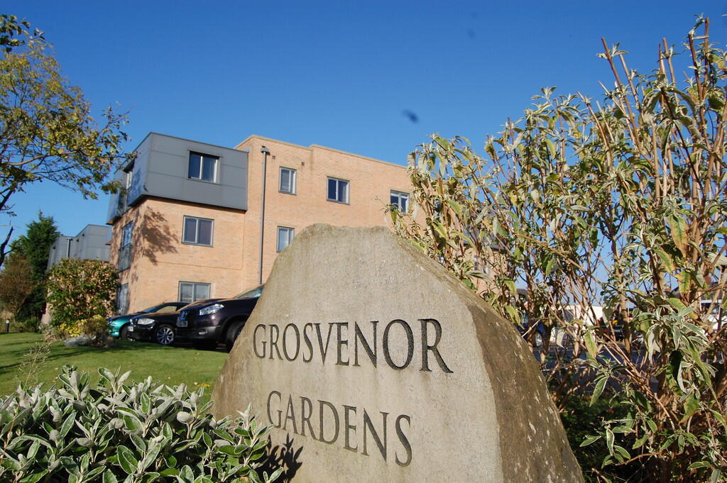Main image of property: 1 Grosvenor Gardens, 513 Radcliffe Road