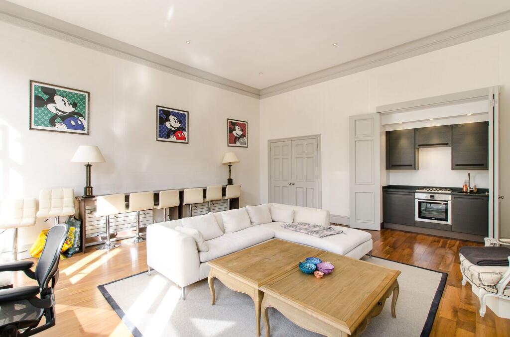 Apartment in London - More