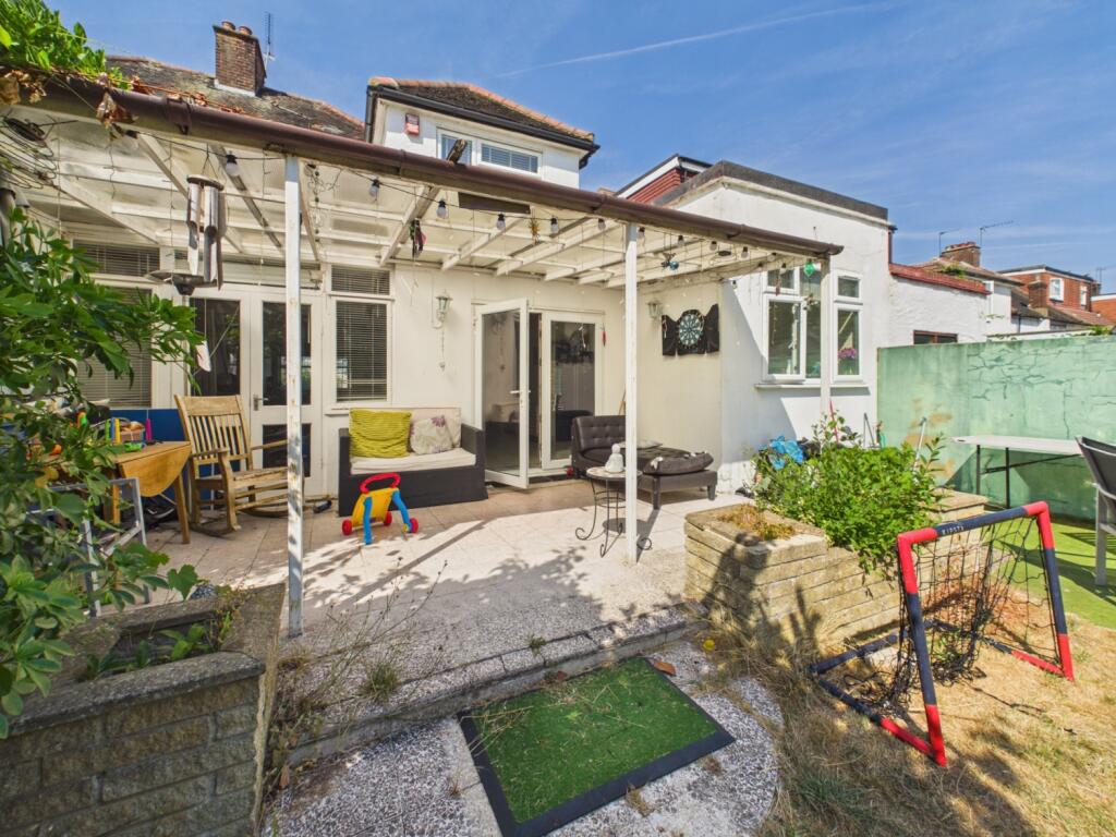 House in London, North Finchley - More