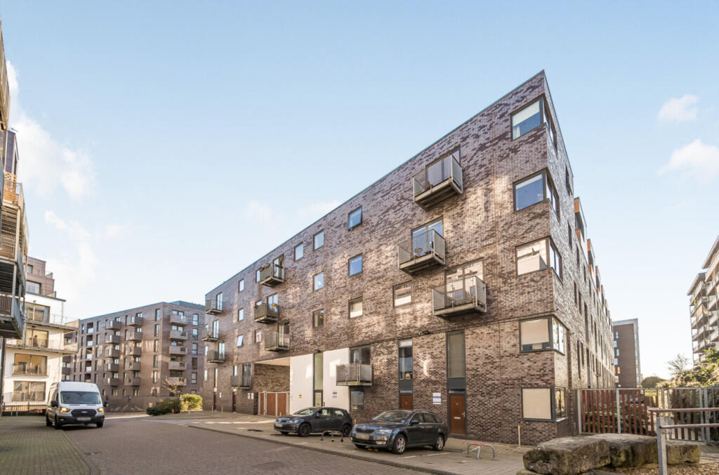 Main image of property: Advent Way, Manchester