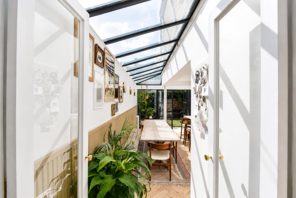 House in London - View 4