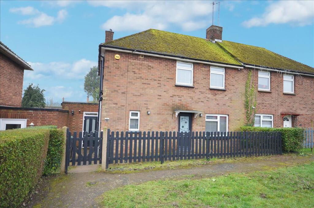 Main image of property: Windmill Avenue, Raunds, Northamptonshire, NN9