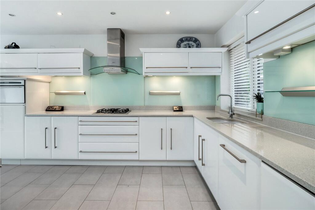 Groby Road, Altrincham, WA14 photo 4