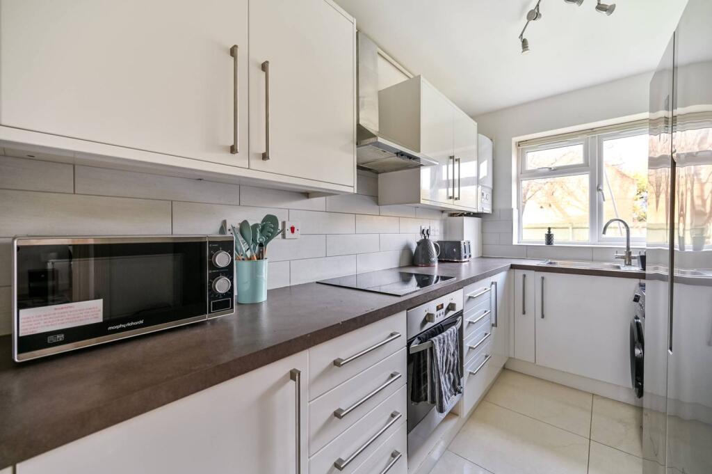 Main image of property: Avenue Road, Acton, London, W3