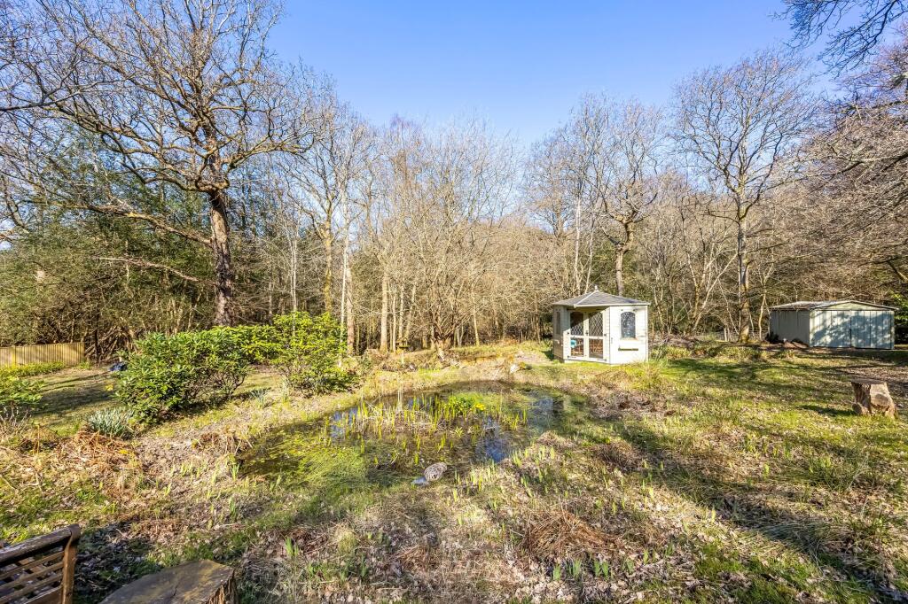 Glenmore Road, Crowborough, TN6 photo 5