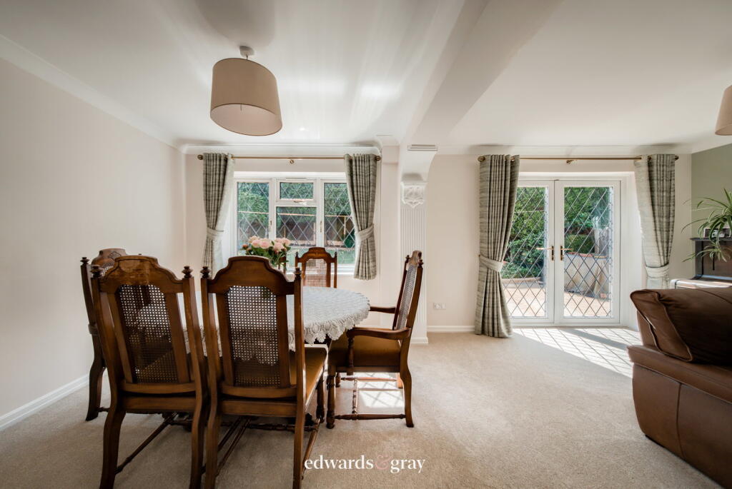 Fourlands Avenue, Sutton Coldfield, B72 1YY photo 5