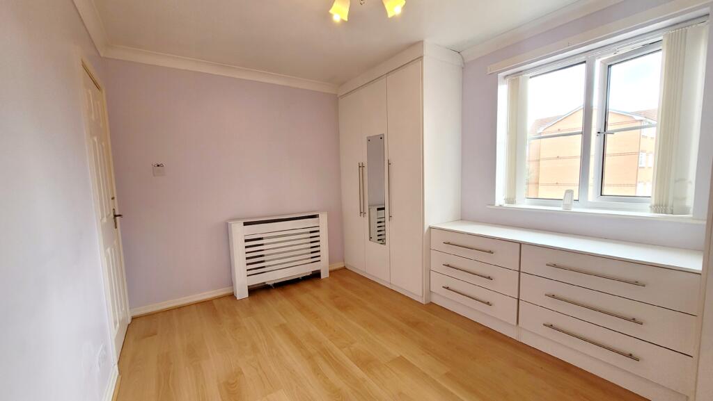 Apartment in Salford, Greater Manchester - View 5