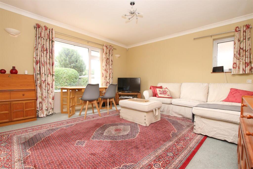 36 Spicer Road photo 3