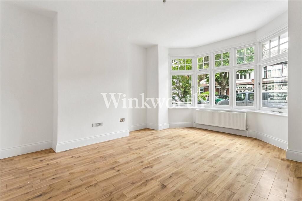 Oakfield Road, London, N14 photo 2