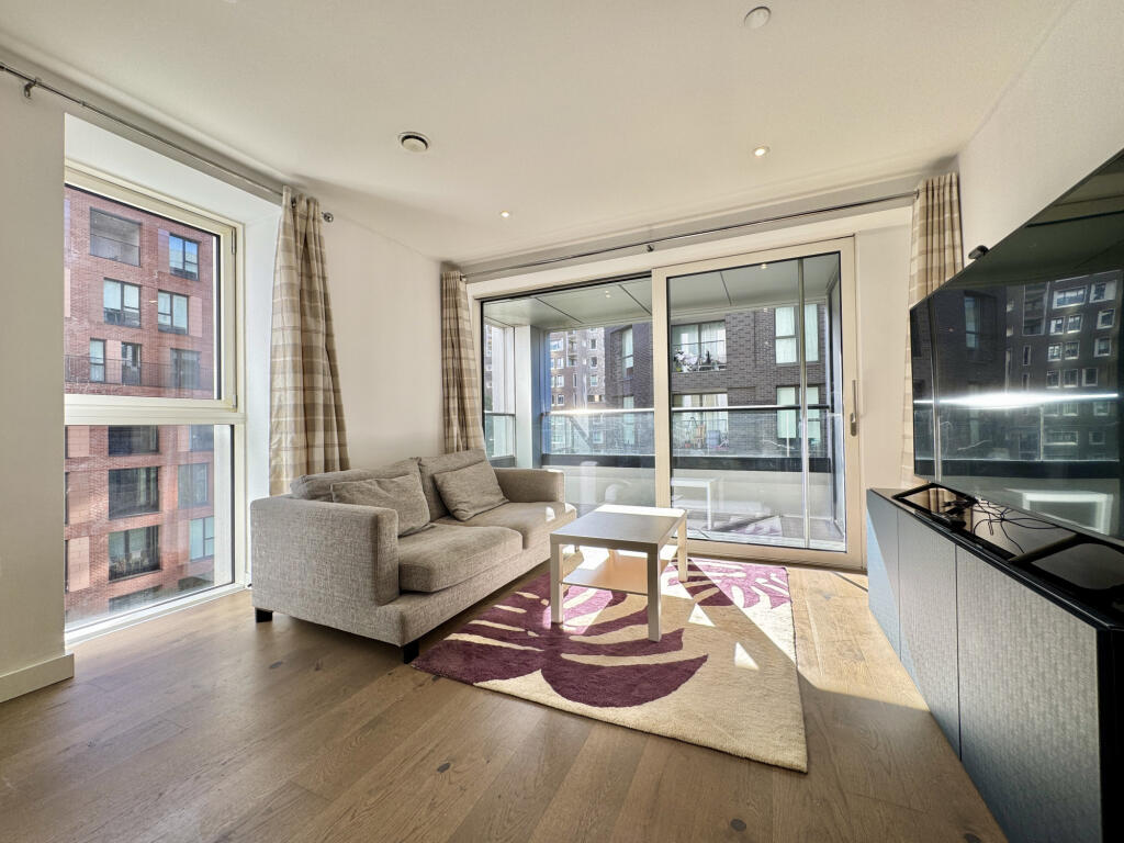 Main image of property: 4 Deacon Street, London, SE17