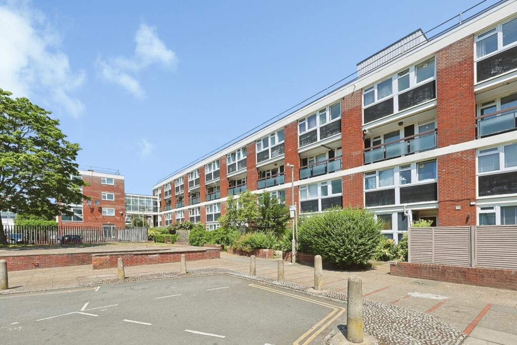 Main image of property: Searles Close, London, SW11