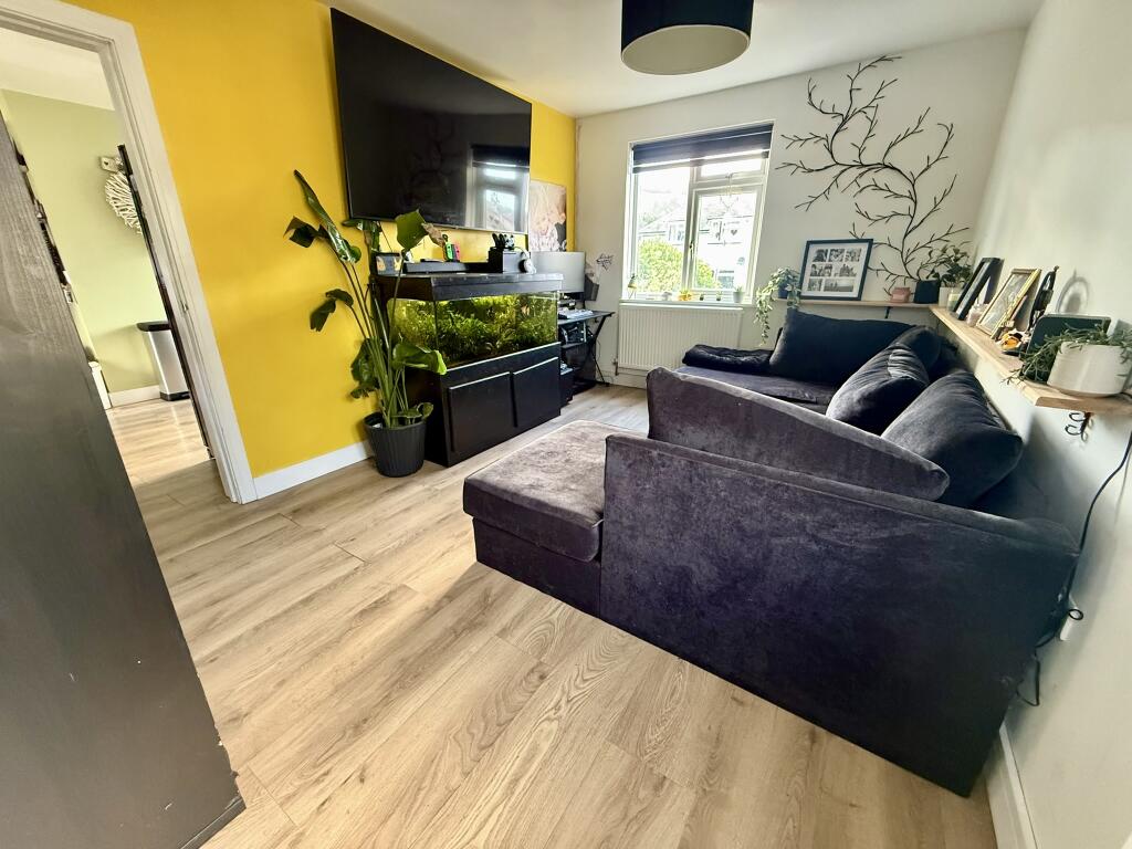 House in Shrewsbury - View 2