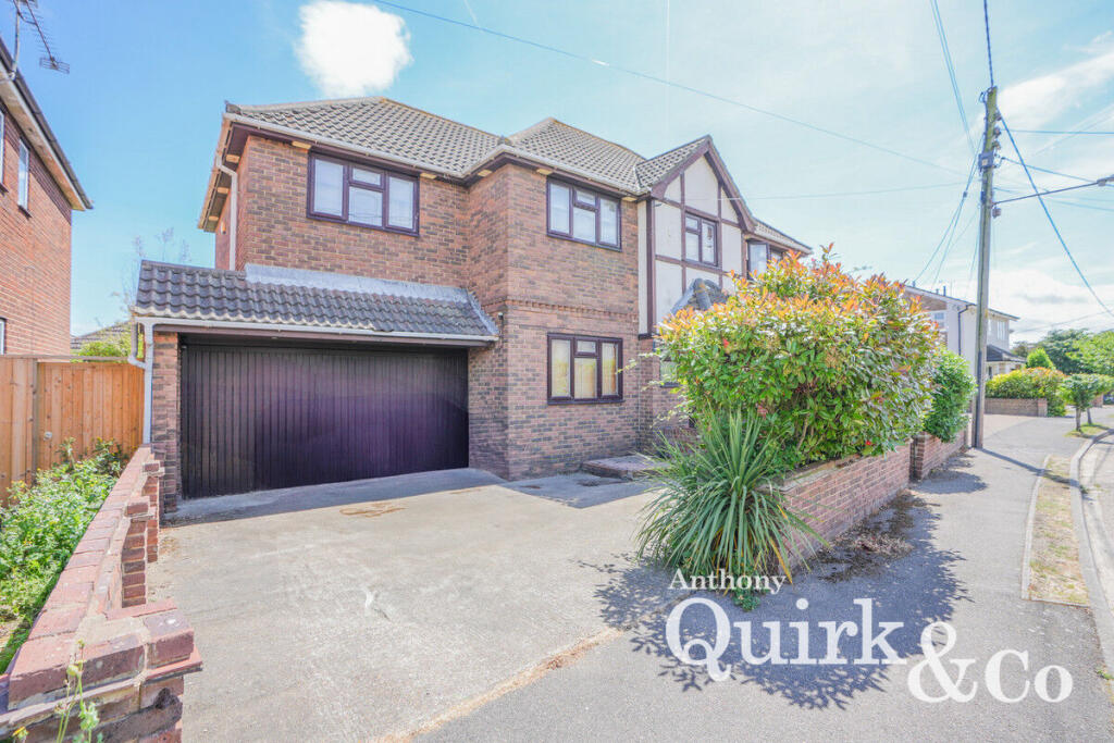 Handel Road, Canvey Island, SS8 photo 2